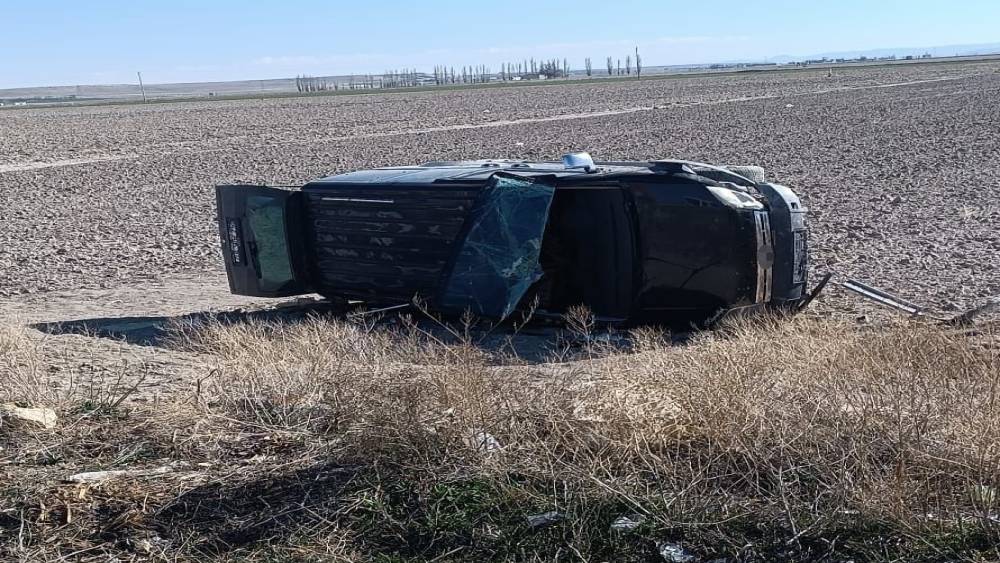 Karapınar&rsquo;da kamyonet devrildi: 4 yaralı
