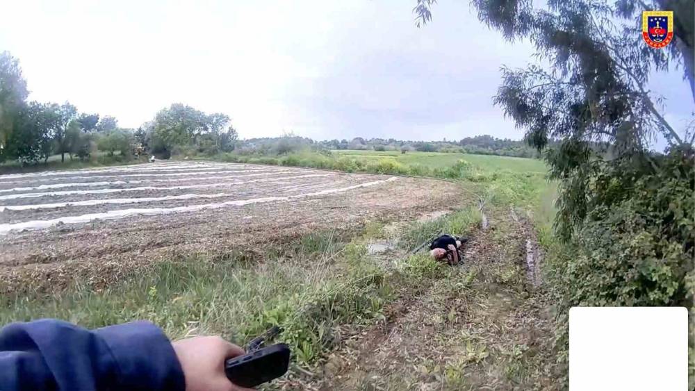 Antalya&rsquo;da 2 g&uuml;nd&uuml;r kayıp olarak aranan turist jandarma tarafından yarı baygın halde bulundu
