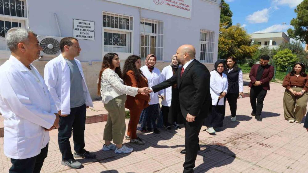 Nacar, Karataş&rsquo;ta sağlık tesislerini inceledi
