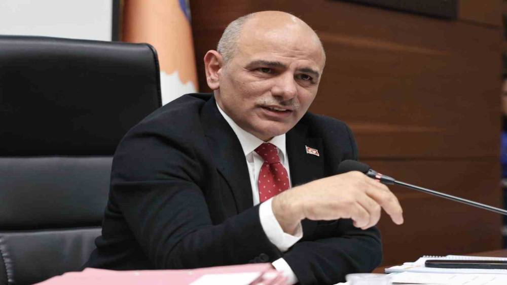 Başkan S&ouml;ğ&uuml;t&rsquo;ten &ccedil;ikolata faturası iddiasına sert tepki
