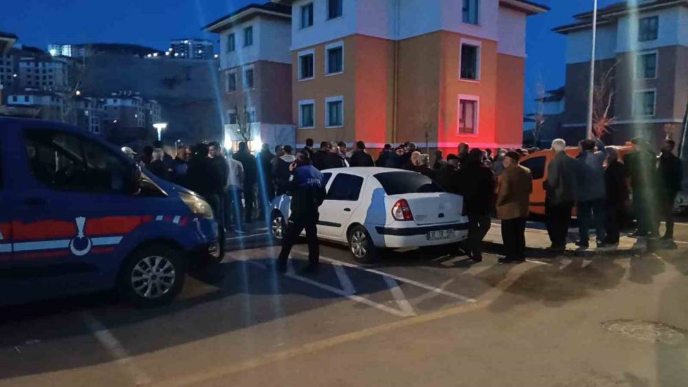 Y&uuml;ksekten d&uuml;şen şahıs hayatını kaybetti
