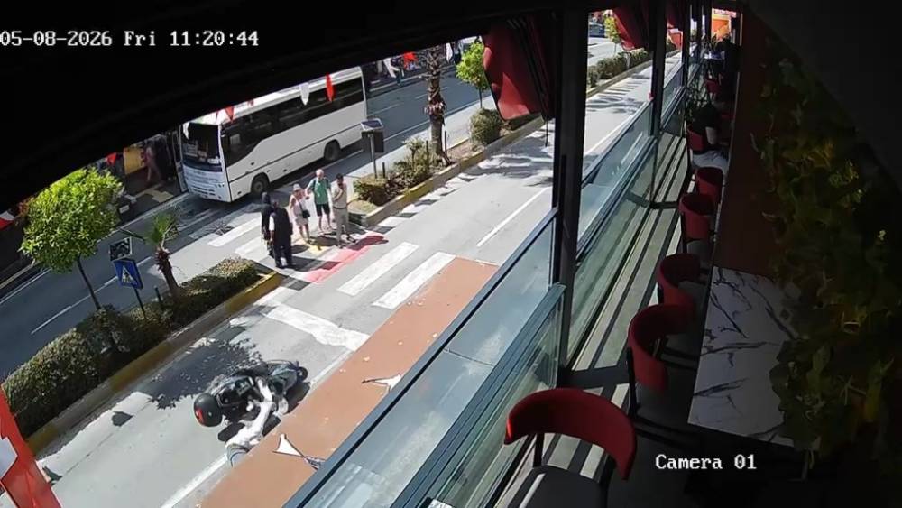 Yaya ge&ccedil;idinde devrilerek s&uuml;r&uuml;klendi
