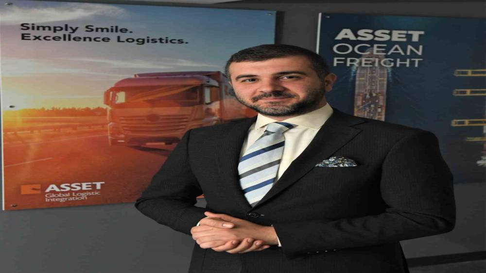 AB&rsquo;ye vergisiz e-ihracatta ilk adım: "T&uuml;rkiye&rsquo;nin ilk elektronik A.TR belgesini d&uuml;zenleyerek e-ihracatta tarihi bir ilke imza attık"
