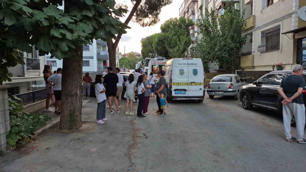 Maltepe&rsquo;de beton mikserinin altında kalan kadın hayatını kaybetti
