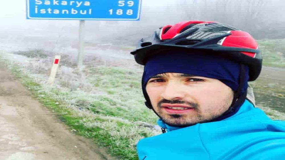 &Ccedil;arptığı bisikletlinin &ouml;l&uuml;m&uuml;ne sebep olup ka&ccedil;an otomobil s&uuml;r&uuml;c&uuml;s&uuml; tutuklandı
