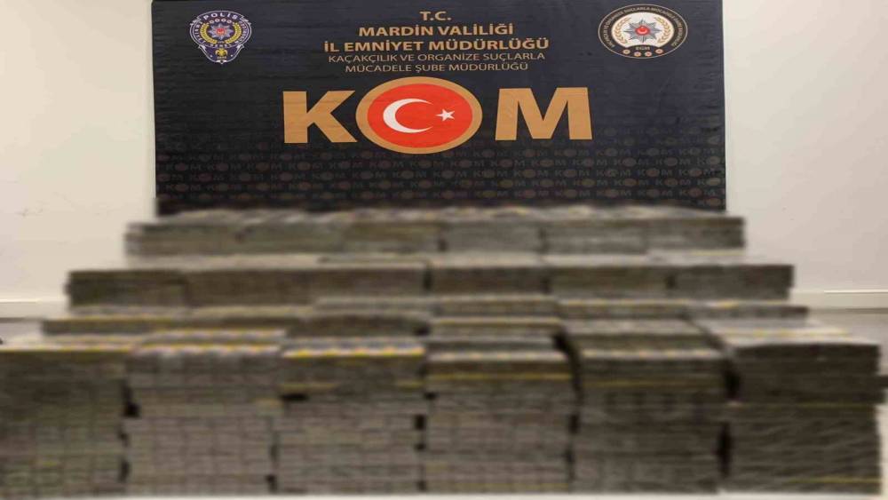Mardin&rsquo;de 7 bin 750 paket ka&ccedil;ak sigara ele ge&ccedil;irildi
