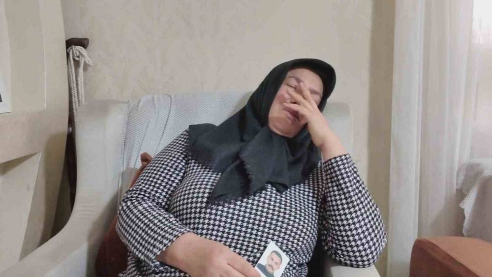 İran&rsquo;da tırına şarapnel par&ccedil;ası isabet eden T&uuml;rk tır şof&ouml;r&uuml; kurtarılamadı
