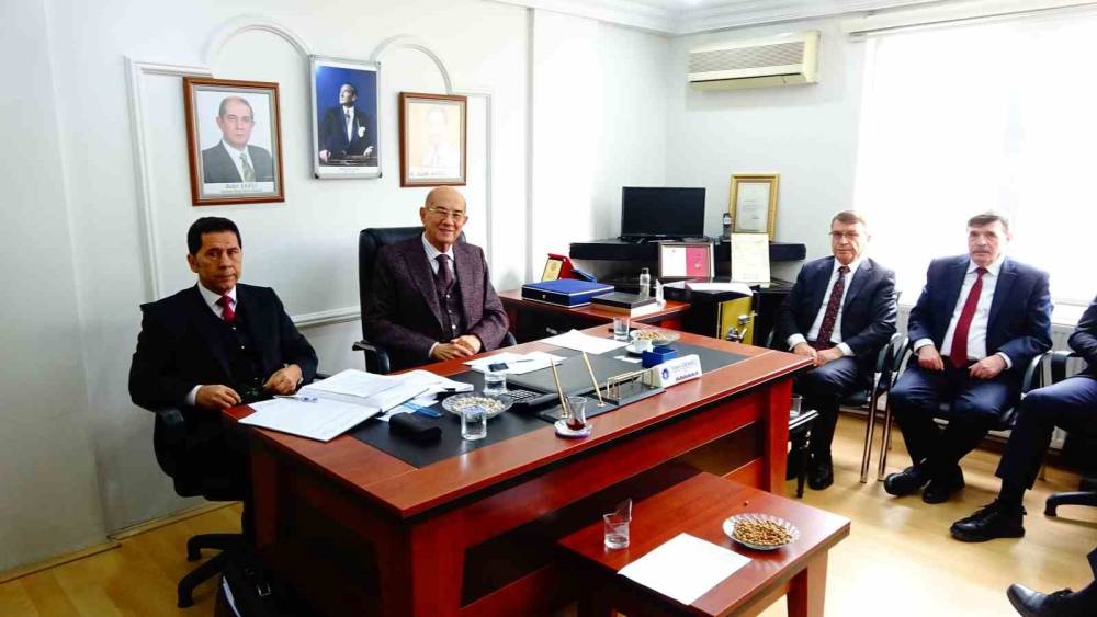 Esnafın kredi talepleri Tavşanlı&rsquo;daki b&ouml;lge toplantısında masaya yatırıldı
