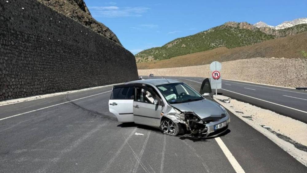 Bitlis&rsquo;te trafik kazası: 5 yaralı
