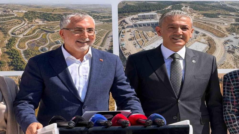 Bakan Işıkhan: "Mardin&rsquo;e 560 milyon liralık &ccedil;ocuk ve gen&ccedil;lik merkezi kuruluyor"
