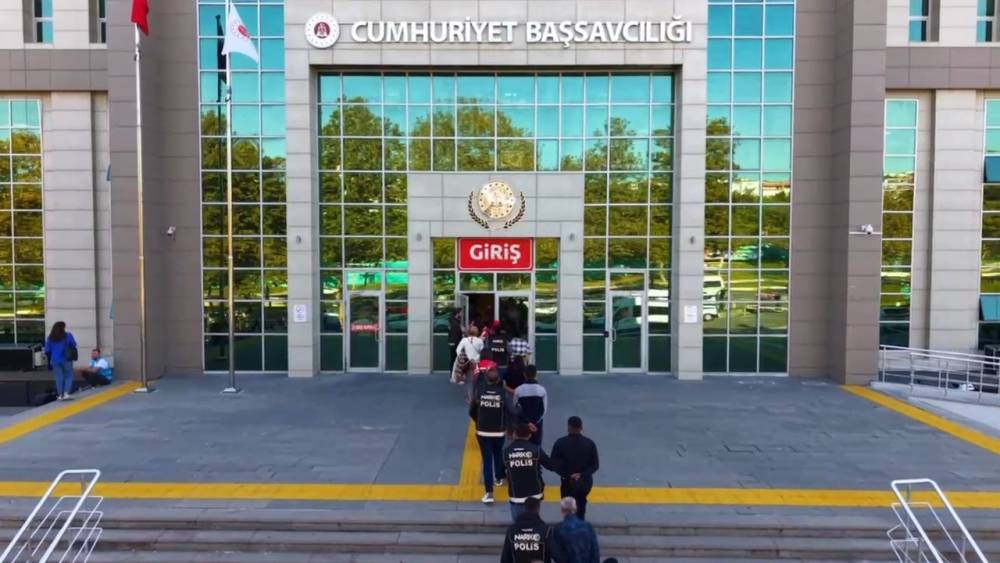 Tekirdağ&rsquo;da uyuşturucu operasyonu: 25 tutuklama
