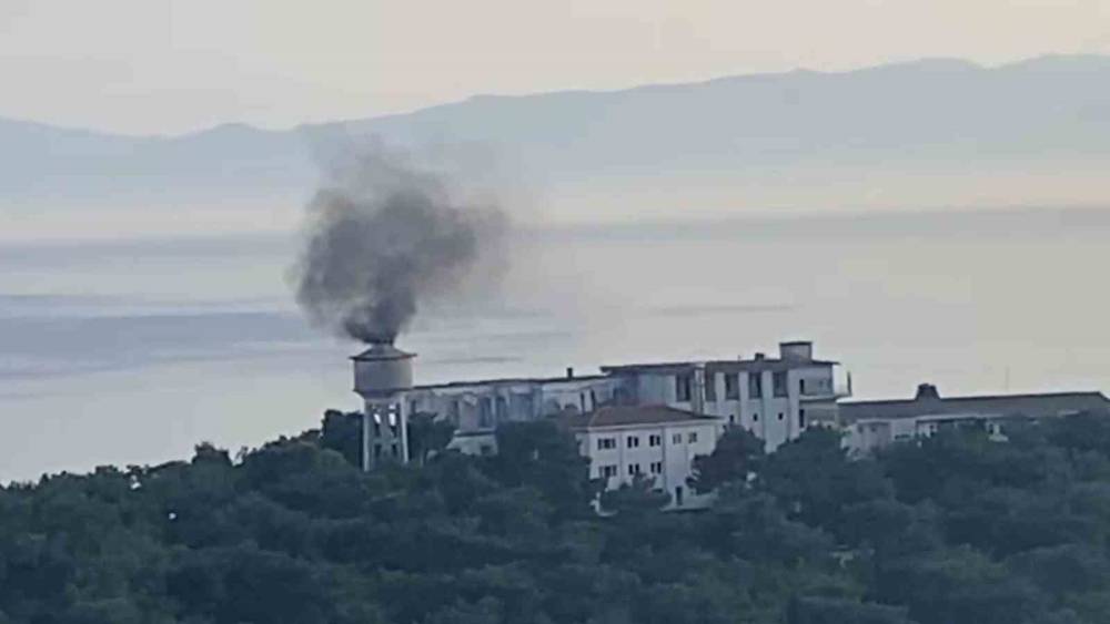 Tarihi Heybeliada Sanatoryumu&rsquo;nda korkutan yangın
