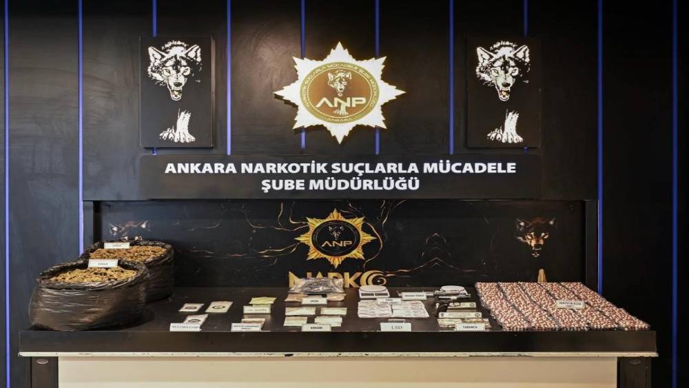 Ankara&rsquo;da uyuşturucu operasyonlarında 43 kişi tutuklandı
