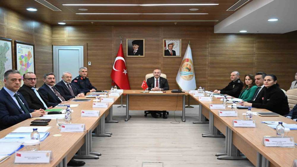 Denizli&rsquo;de kamu kurumlarının &ccedil;alışmaları masaya yatırıldı
