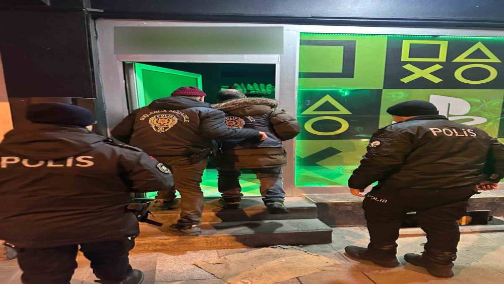 Kars&rsquo;ta "Yasa Dışı Bahis" uygulaması: 61 işyeri denetlendi
