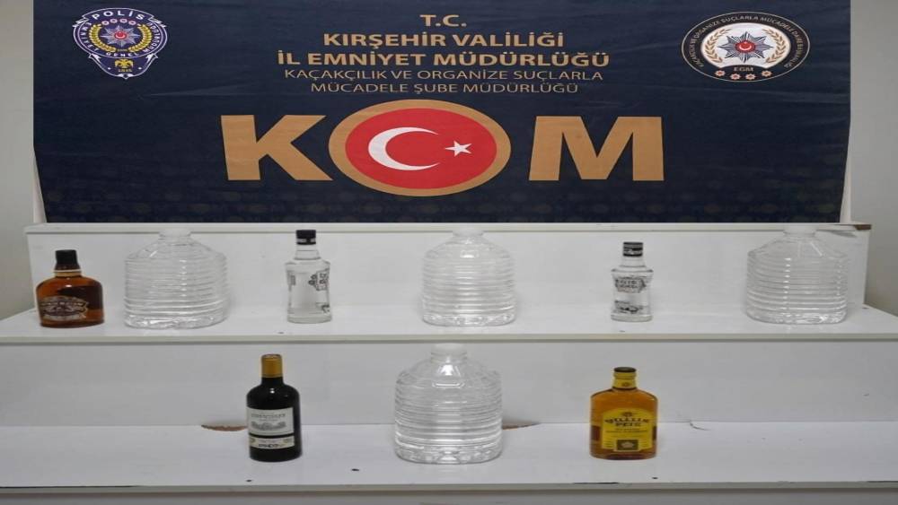 Kırşehir&rsquo;de ka&ccedil;ak alkol ele ge&ccedil;irildi
