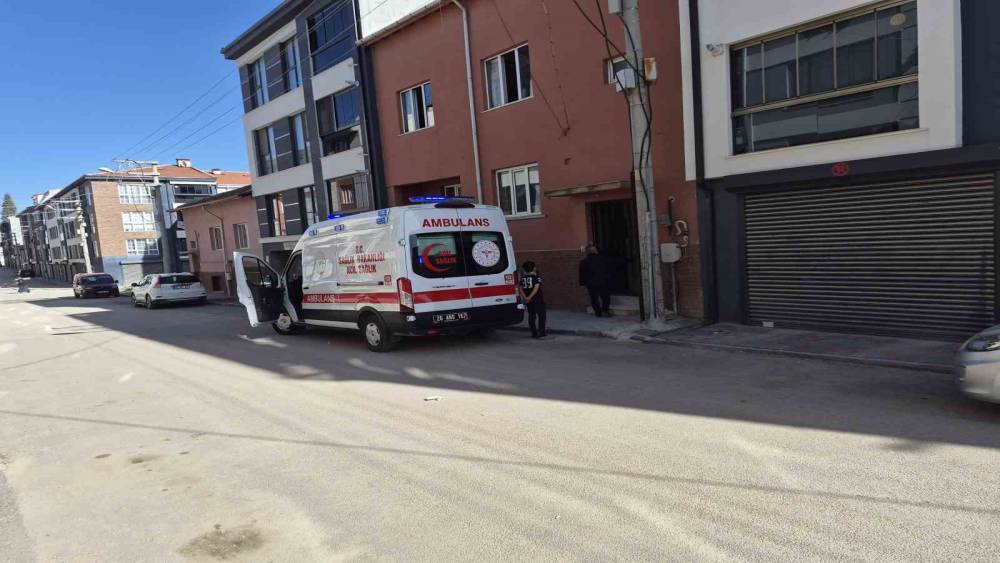 Hobi bah&ccedil;esinde cansız bedeni bulunan 13 yaşındaki kızın evinden feryatlar y&uuml;kseldi
