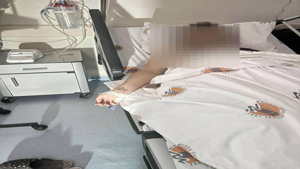 Eski erkek arkadaş &ouml;nce boğmak istedi, sonra bı&ccedil;akladı
