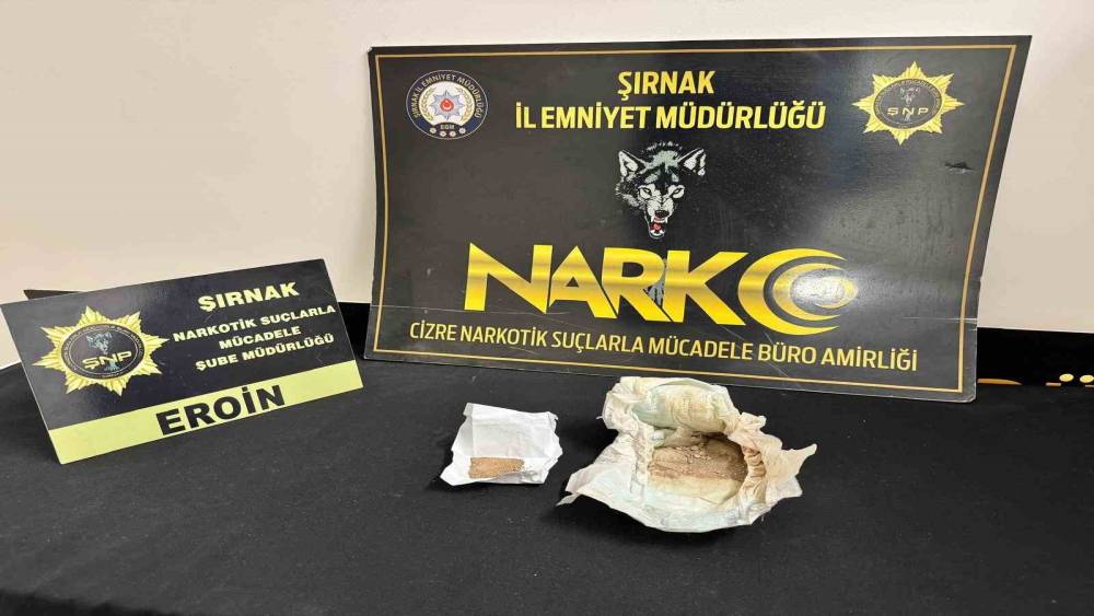 Şırnak&rsquo;ta &ccedil;ocuk bezine gizlenmiş eroin ele ge&ccedil;irildi: 1 g&ouml;zaltı
