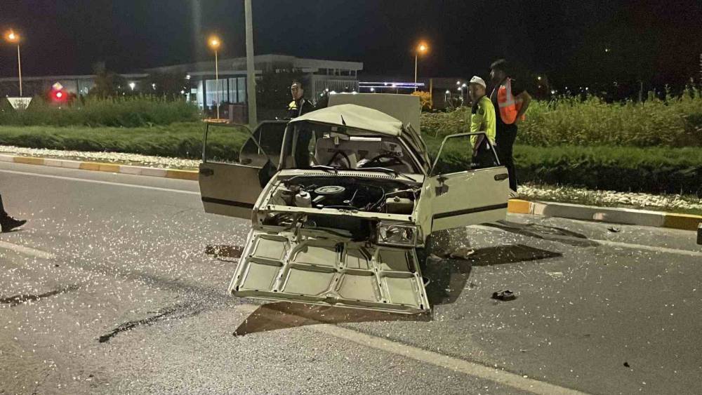 Sivas&rsquo;ta Fiat Tofaş otomobil takla attı: 1&rsquo;i ağır 3 yaralı
