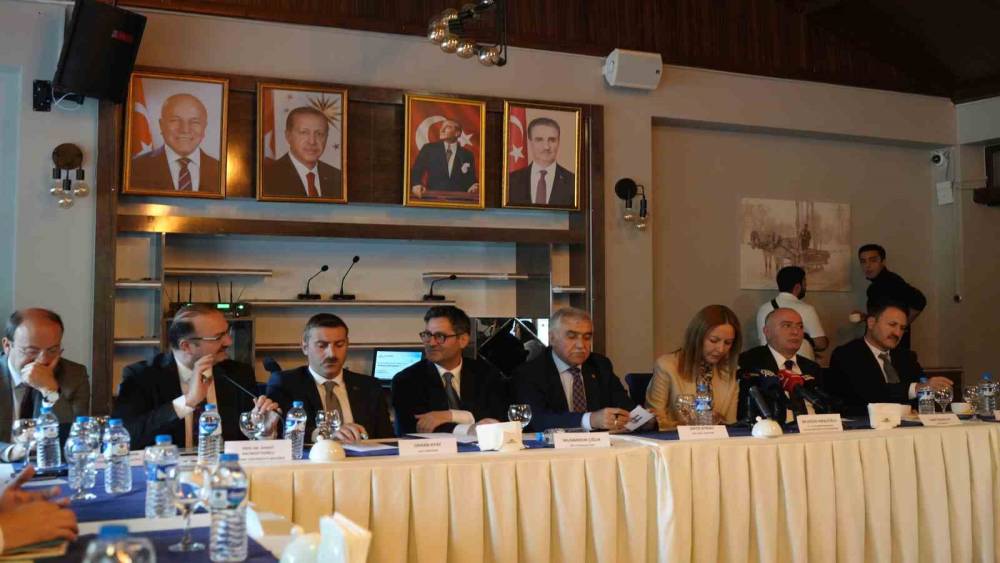 2. Paland&ouml;ken Ekonomi Forumu&rsquo;nun ana teması belli oldu: "K&uuml;resel belirsizlik altında ermaye"
