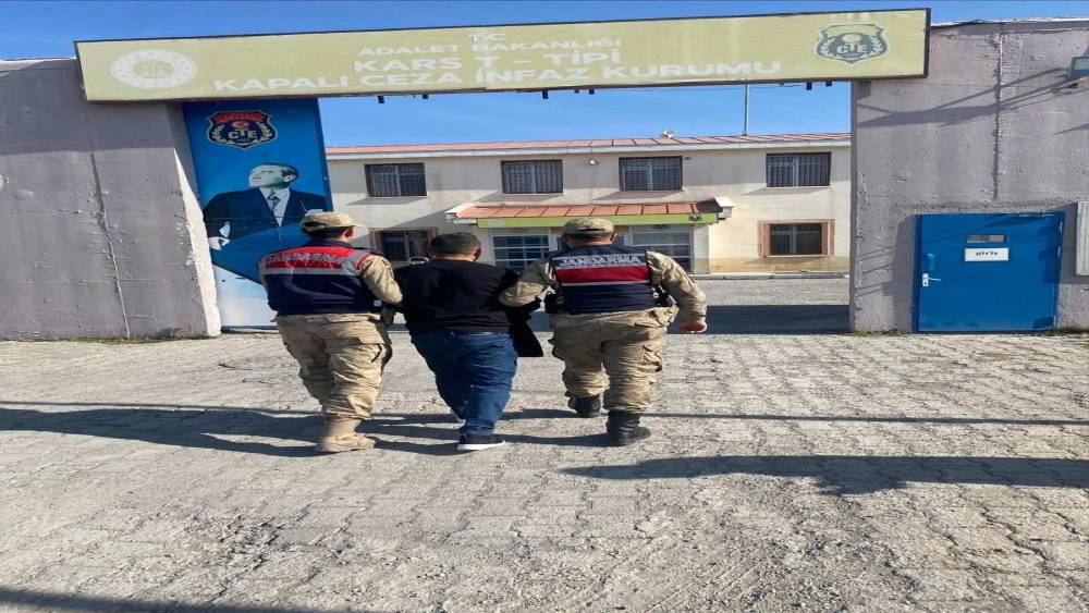 Kağızman’da hakkında 4 yıl hapis cezası bulunan 1 kişi yakalandı

