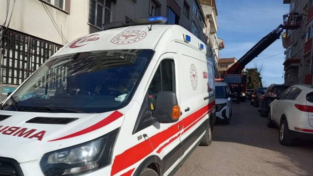 Kayıp olarak aranan emekli &ouml;ğretmen sahilde &ouml;l&uuml; bulundu
