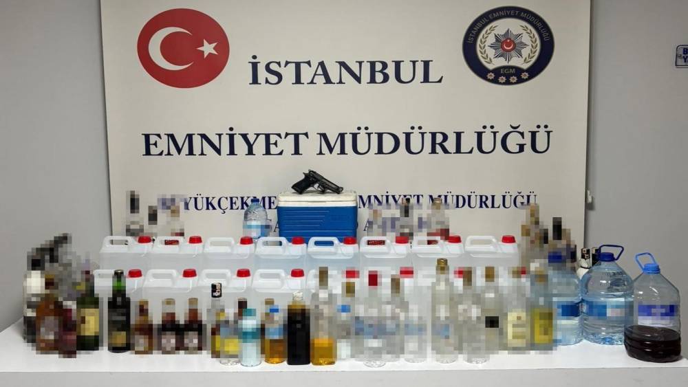 B&uuml;y&uuml;k&ccedil;ekmece&rsquo;de sahte alkol zehirledi
