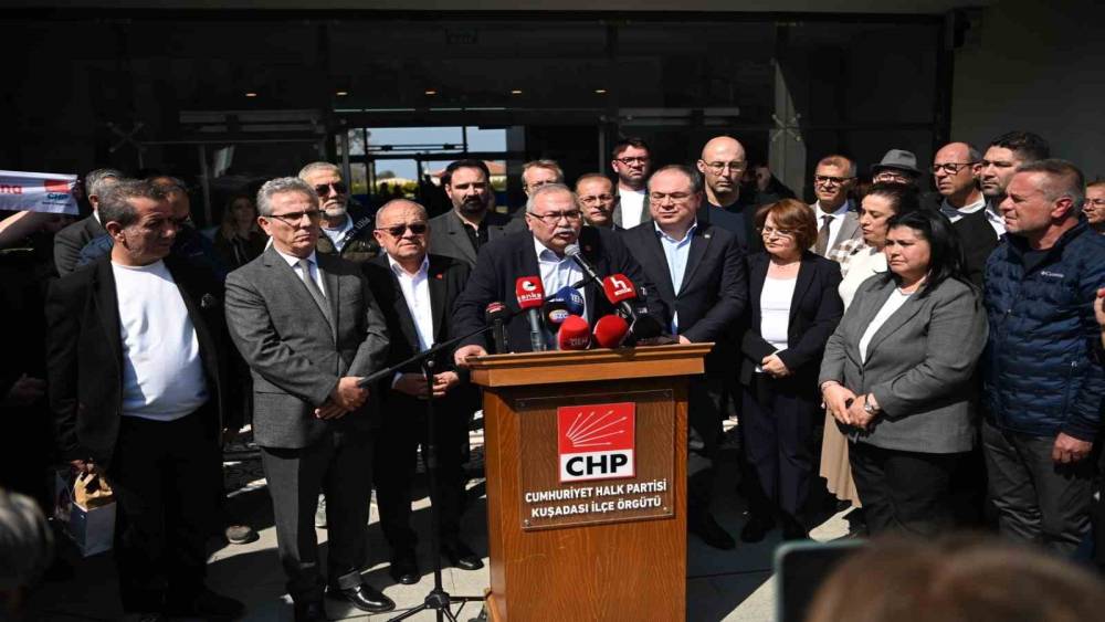 Başkan G&uuml;nel&rsquo;in g&ouml;zaltına alınmasına Kuşadası&rsquo;nda tepki
