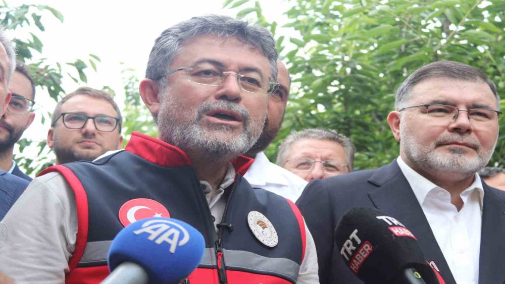 Bakan Yumaklı: "2026 tarımsal desteklerimizi g&uuml;bre ve mazot artışına g&ouml;re yeniden g&uuml;ncelleyeceğiz"
