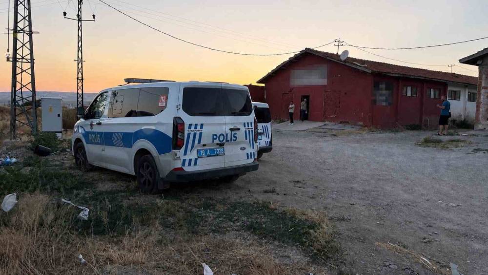 &Ccedil;orum&rsquo;da silahlı kavga: 1 yaralı

