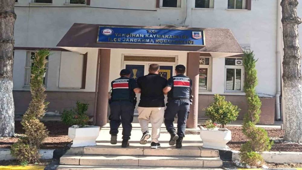 Kırıkkale&rsquo;de 2 h&uuml;k&uuml;ml&uuml; yakalandı
