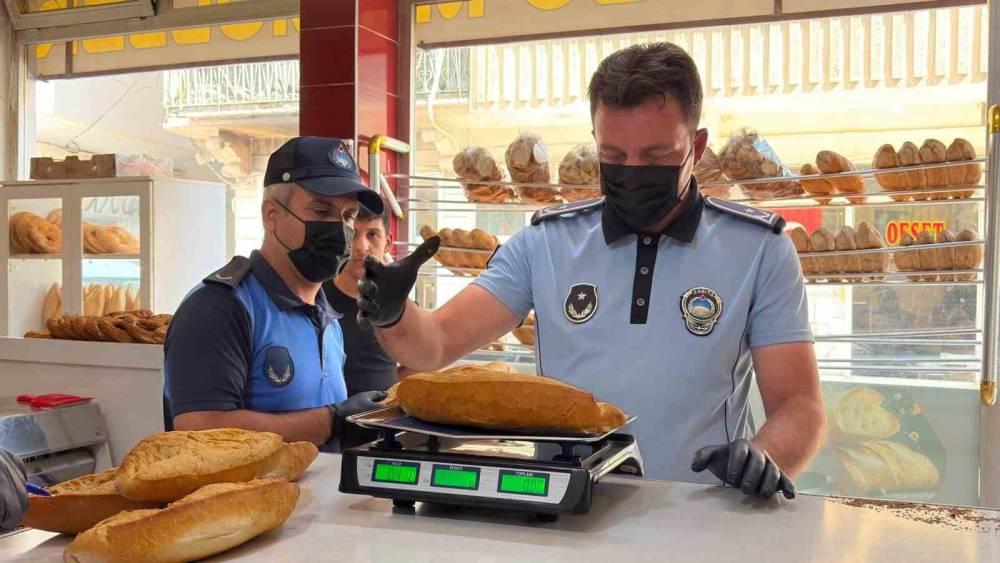 Fırınlarda hijyen ve gramaj denetimleri ger&ccedil;ekleştirildi
