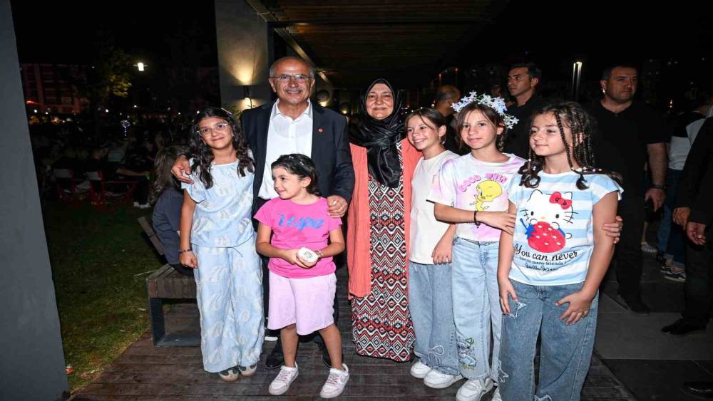 Sami Er: "Vatandaşlarımızın y&uuml;z&uuml; g&uuml;l&uuml;nce bizim de y&uuml;z&uuml;m&uuml;z g&uuml;l&uuml;yor"
