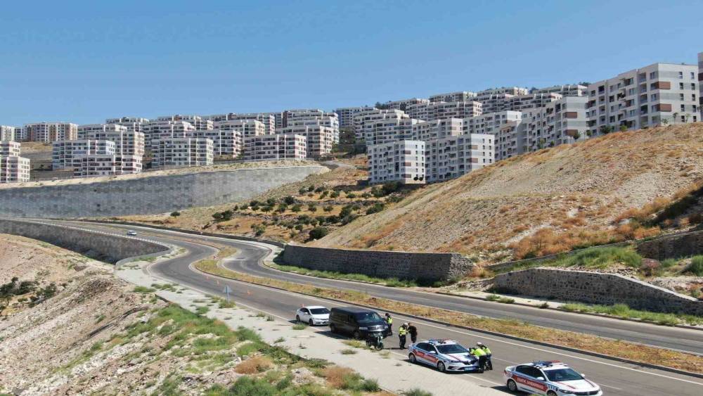 Kilis&rsquo;te dron destekli trafik denetimi
