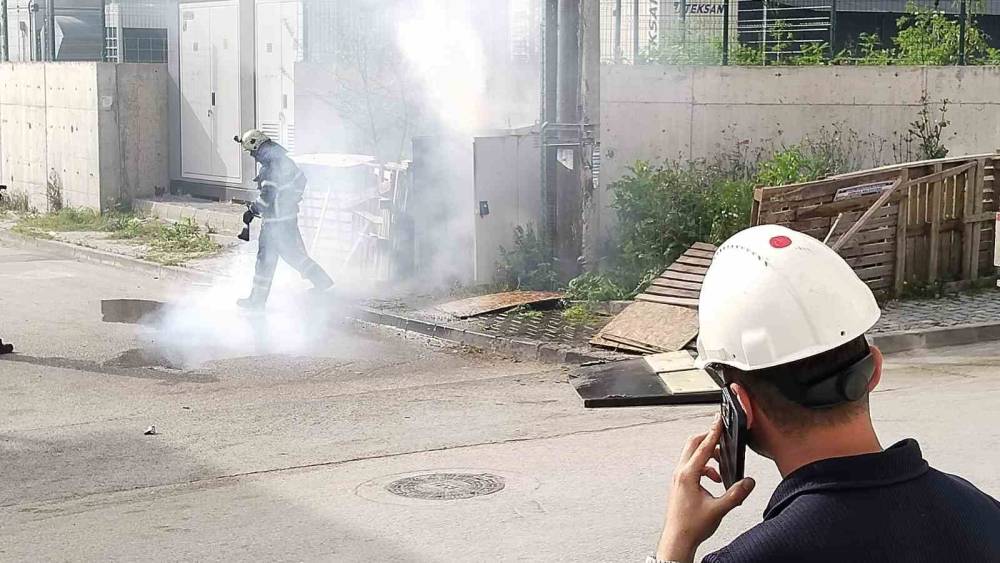 K&ouml;rfez&rsquo;de trafo yangını paniğe neden oldu
