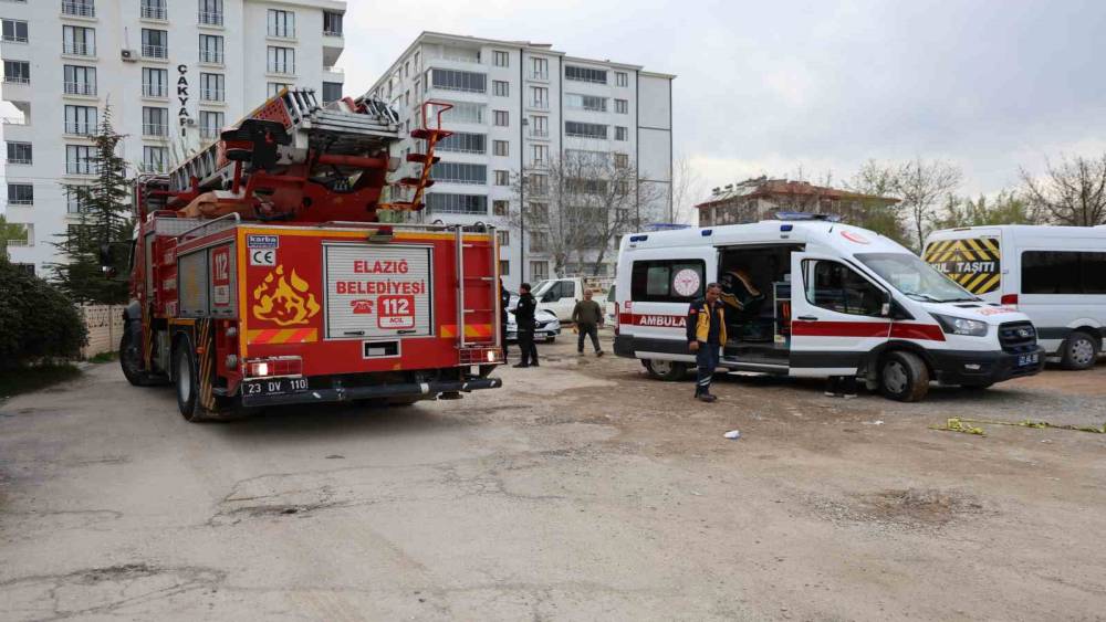 Elazığ&rsquo;da haber alınamayan şahıs evinde &ouml;l&uuml; bulundu
