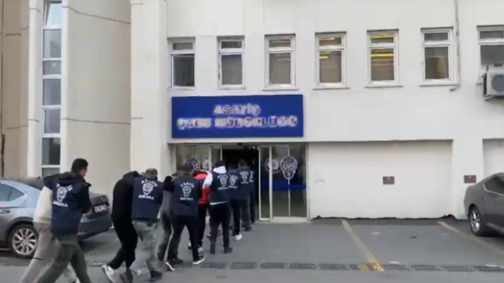 Ankara&rsquo;da korsan otopark&ccedil;ılık yaptığı belirlenen 32 ş&uuml;pheli g&ouml;zaltına alındı
