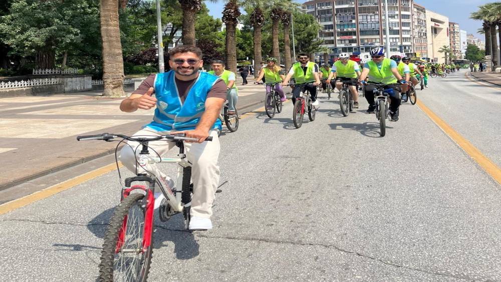 Denizli&rsquo;de pedallar sağlıklı yaşam i&ccedil;in &ccedil;evrildi
