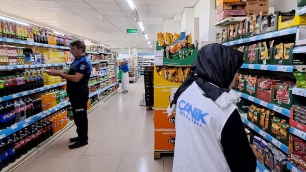 Canik&rsquo;te zabıtadan fiyat ve hijyen denetimi
