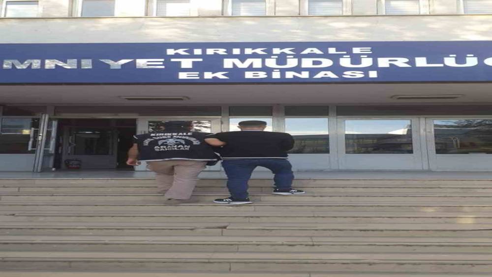 Kırıkkale&rsquo;de aranan 2 h&uuml;k&uuml;ml&uuml; yakalandı
