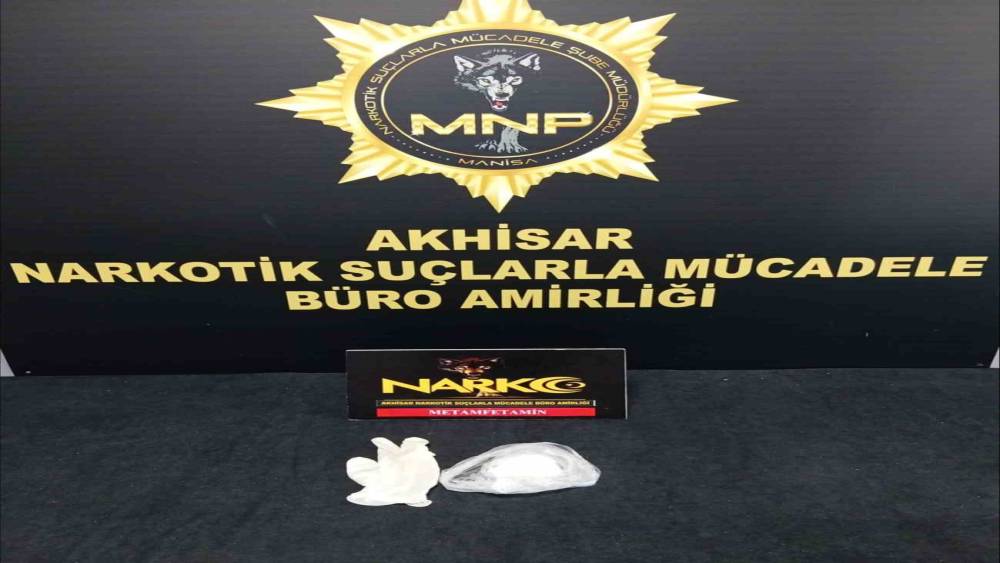 Akhisar&rsquo;da uyuşturucu operasyonunda 2 ş&uuml;pheli tutuklandı
