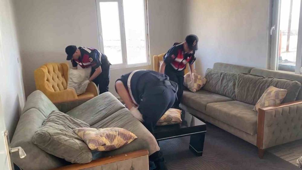 Adıyaman&rsquo;da tefecilik ve yasa dışı bahis operasyonu: 18 g&ouml;zaltı
