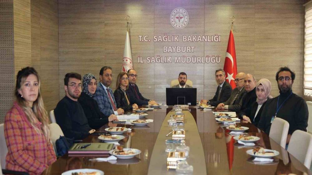 Bayburt&rsquo;ta t&uuml;berk&uuml;lozla m&uuml;cadele &ccedil;alışmaları değerlendirildi
