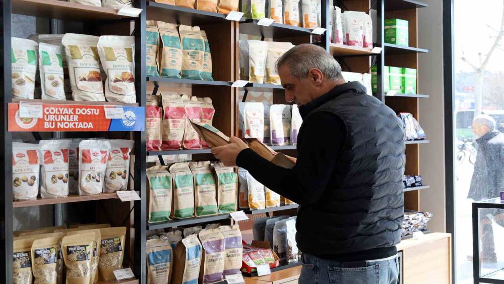 Sakarya&rsquo;da gl&uuml;tensiz &uuml;r&uuml;nler tek noktada toplandı
