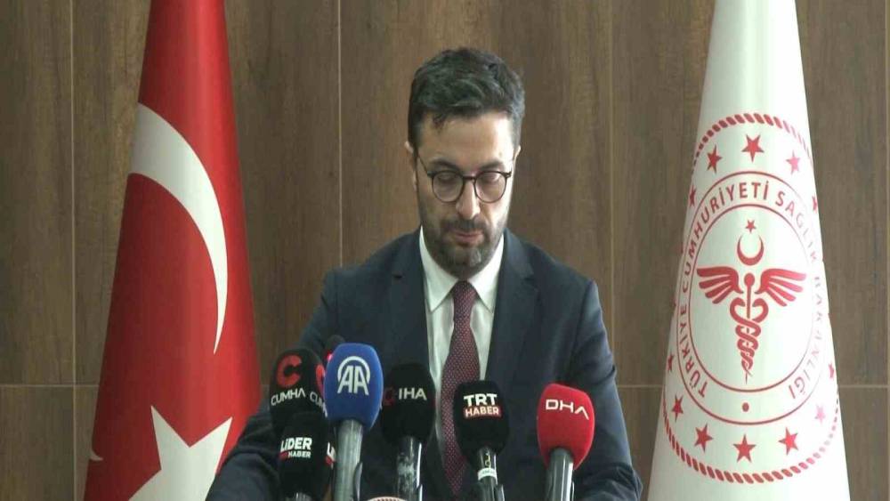 Cumhurbaşkanlığı Sağlık Politikaları Kurulu Başkanvekili Topaloğlu: "Kalp damar hastalıkları d&uuml;nyada ve &ouml;zellikle &uuml;lkemizde en &ouml;nemli &ouml;l&uuml;m nedeni"
