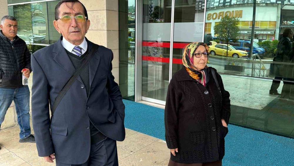 Torununu &ouml;ld&uuml;ren damada verilen ağırlaştırılmış m&uuml;ebbet hapis cezasını az buldu
