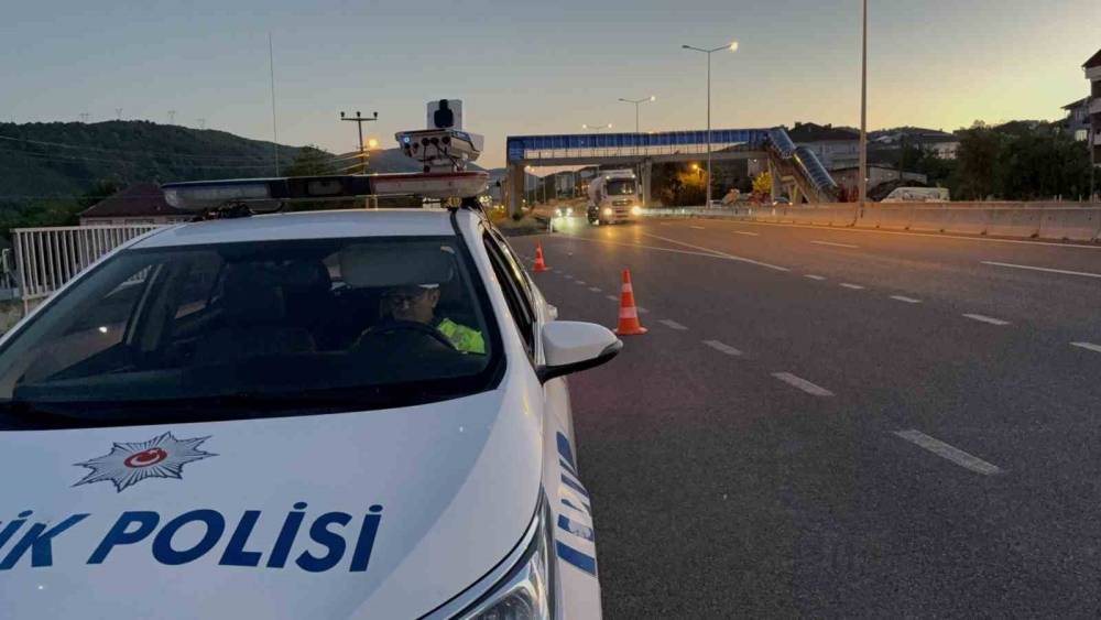232 Ara&ccedil; trafikten men edildi
