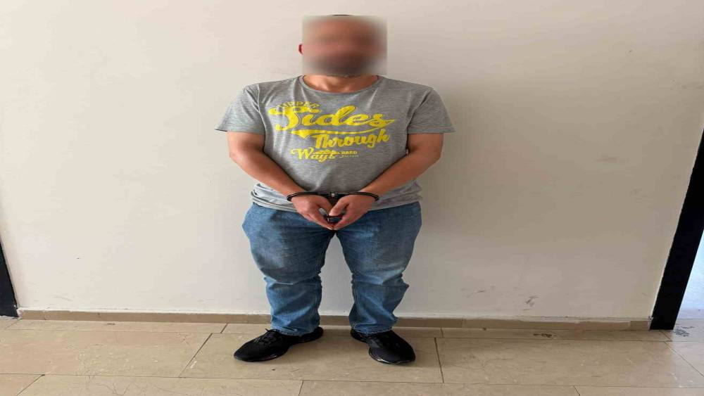 28 yıl kesinleşmiş hapis cezası olan firari Sancaktepe&rsquo;de yakalandı
