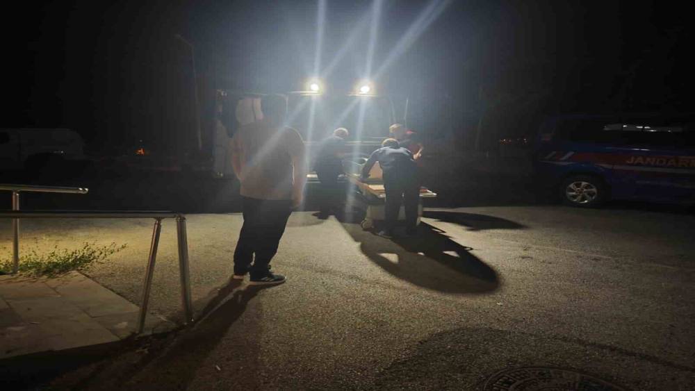 Isparta&rsquo;da motosiklet devrildi: 16 yaşındaki gen&ccedil; &ouml;ld&uuml;, 1 ağır yaralı
